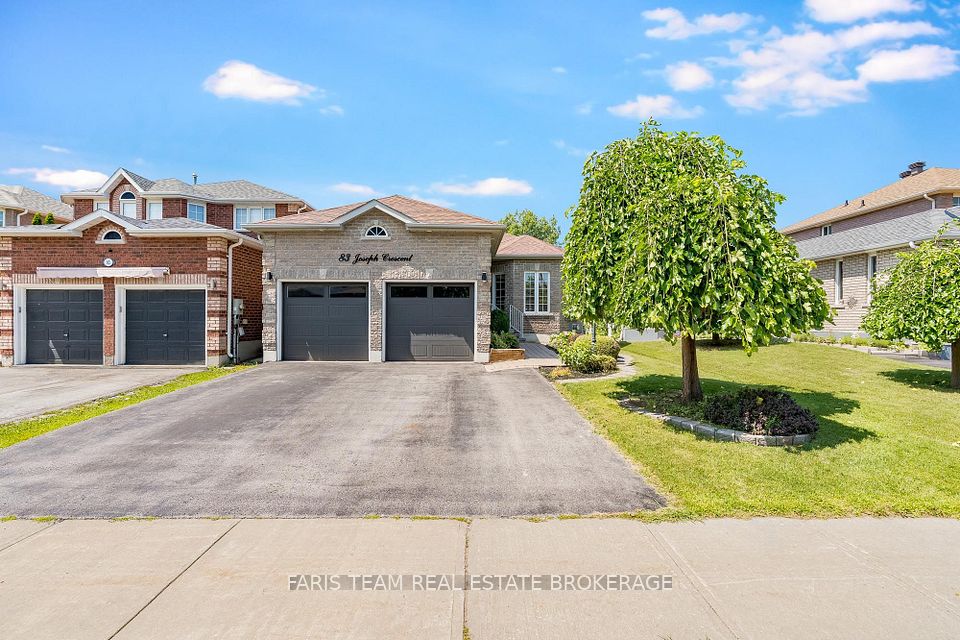 Detached at 83 Joseph Crescent, Barrie, ON L4N 0Y2, Barrie
