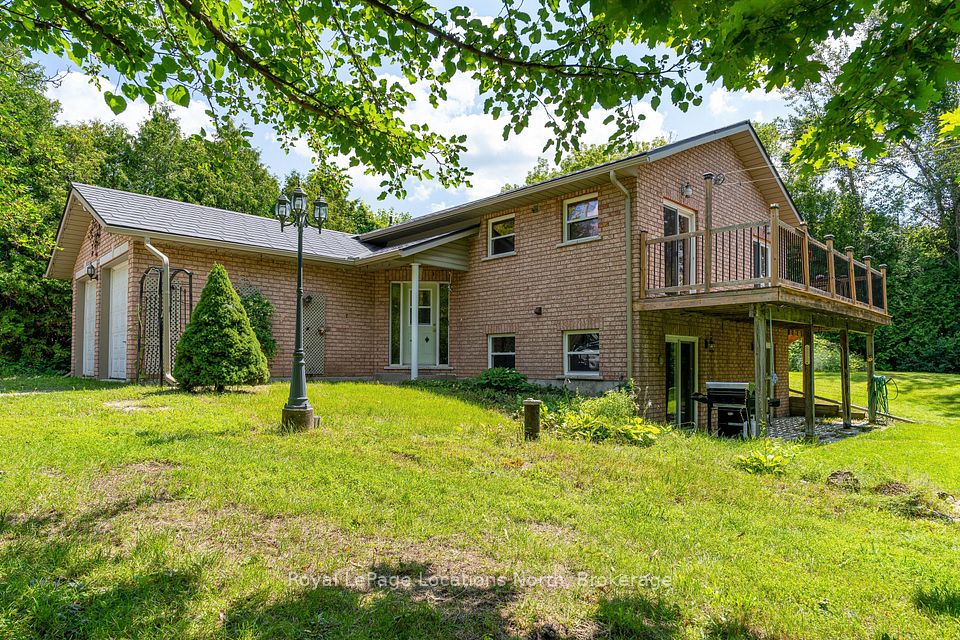 8081 Poplar Side Road, Clearview, ON L9Y 3Y9 at 8081 Poplar Side Road, Clearview, ON L9Y 3Y9, Clearview, ON, L9Y 3Y9