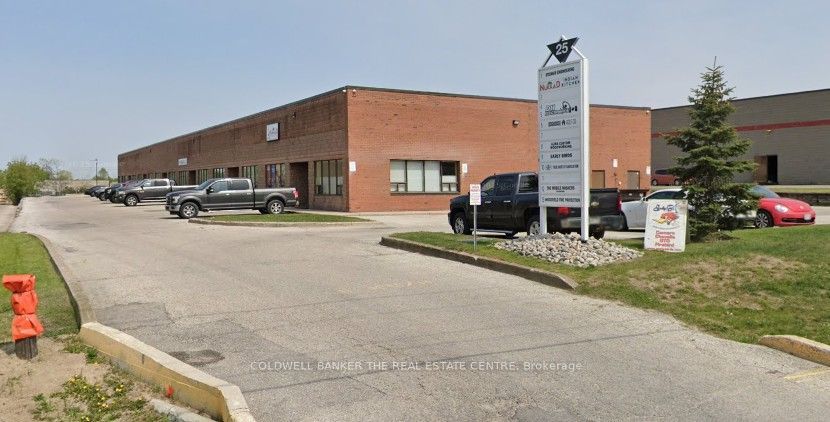 25 Saunders Road 8, Barrie, ON L4N 9A7