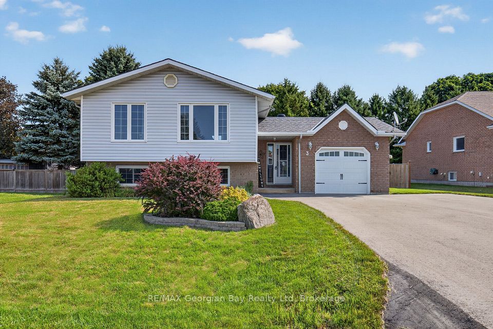 3 Copeland Street, Penetanguishene, ON L9M 1K3 at 3 Copeland Street, Penetanguishene, ON L9M 1K3, Penetanguishene, ON, L9M 1K3