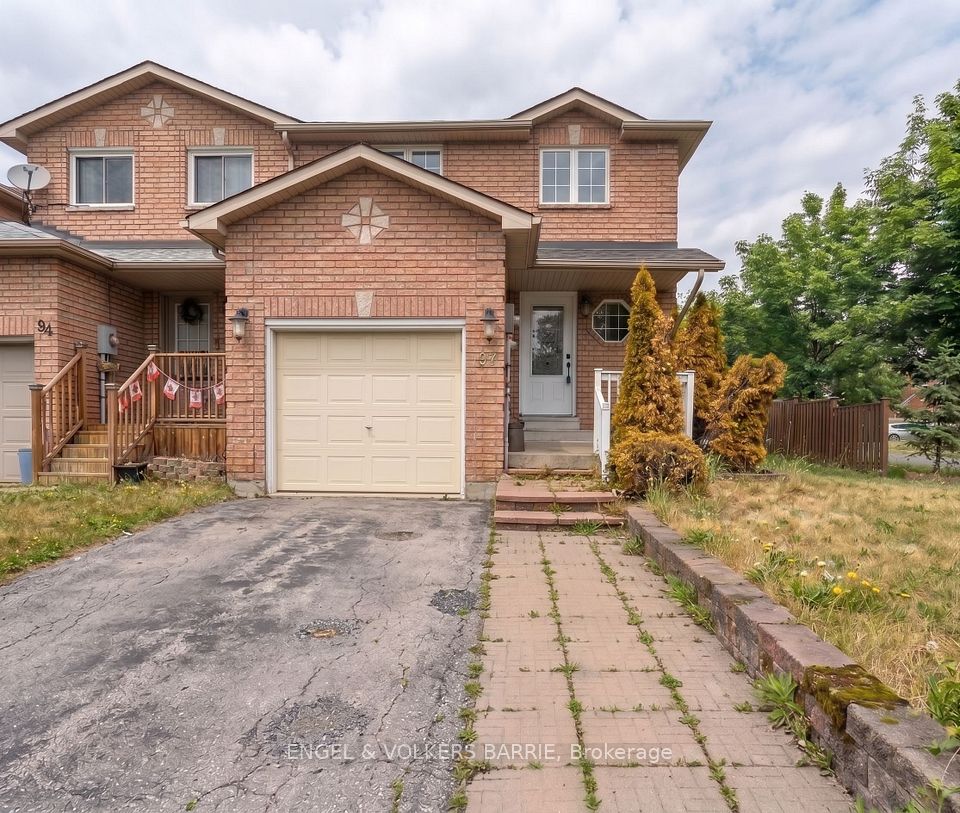 92 Lee Crescent, Barrie, ON L4N 9Z1 at 92 Lee Crescent, Barrie, ON L4N 9Z1, Barrie, ON, L4N 9Z1