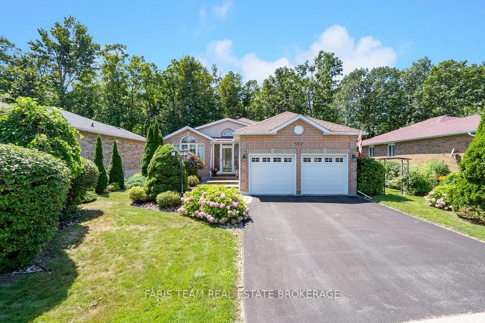 157 Emms Drive, Barrie, ON L4N 9N8 at 157 Emms Drive, Barrie, ON L4N 9N8, Barrie, ON, L4N 9N8