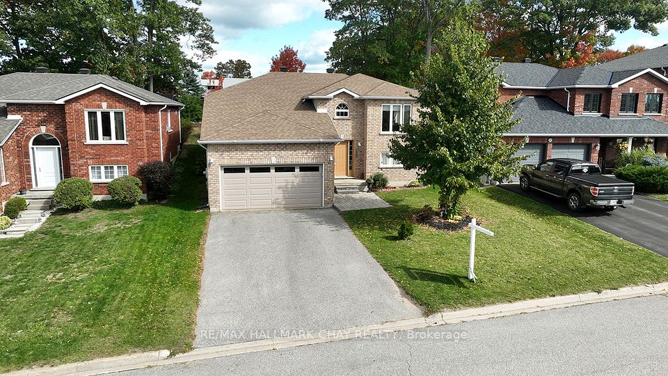 139 WAWINET Street, Midland, ON L4R 5A9 at 139 WAWINET Street, Midland, ON L4R 5A9, Midland, ON, L4R 5A9