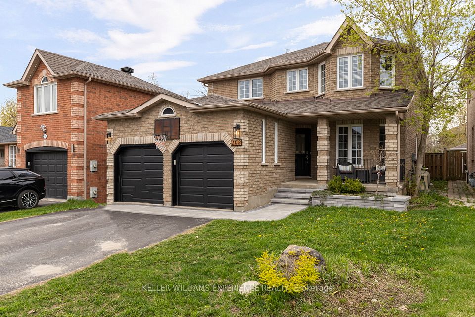 102 Country Lane, Barrie, ON L4N 0N3 at 102 Country Lane, Barrie, ON L4N 0N3, Barrie, ON, L4N 0N3
