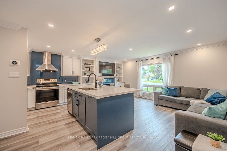 29 Shelley Lane, Barrie, ON L4N 4W4 at 29 Shelley Lane, Barrie, ON L4N 4W4, Barrie, ON, L4N 4W4