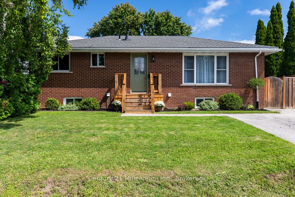 553 Spruce Street, Collingwood, ON L9Y 3H9 at 553 Spruce Street, Collingwood, ON L9Y 3H9, Collingwood, ON, L9Y 3H9
