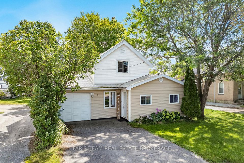 18 Poyntz Street, Penetanguishene, ON L9M 1M4 at 18 Poyntz Street, Penetanguishene, ON L9M 1M4, Penetanguishene, ON, L9M 1M4