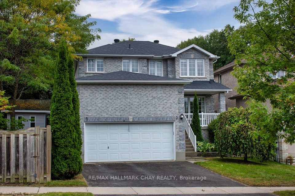 3 Bell Street, Barrie, ON L4N 0J2 at 3 Bell Street, Barrie, ON L4N 0J2, Barrie, ON, L4N 0J2