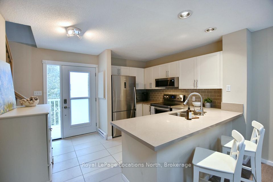 49 TROTT Boulevard 176, Collingwood, ON L9Y 5B8 at 49 TROTT Boulevard 176, Collingwood, ON L9Y 5B8, Collingwood, ON, L9Y 5B8