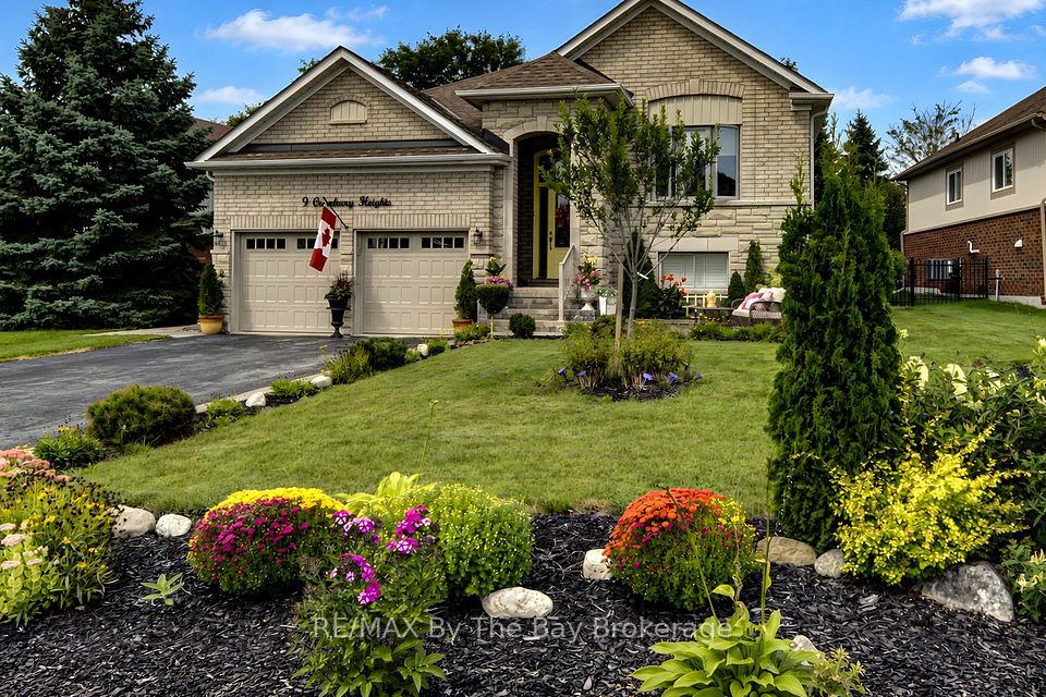 9 Cranberry Heights, Wasaga Beach, ON L9Z 1M9 at 9 Cranberry Heights, Wasaga Beach, ON L9Z 1M9, Wasaga Beach, ON, L9Z 1M9