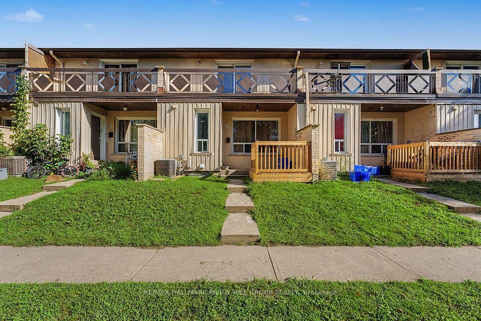 Att/Row/Townhouse at 275 Blake Street 25, Barrie, ON L4M 1K7, Barrie
