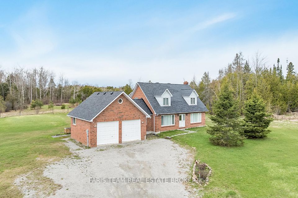 2104 Newton Street, Tay, ON L0K 2A0 at 2104 Newton Street, Tay, ON L0K 2A0, Tay, ON, L0K 2A0