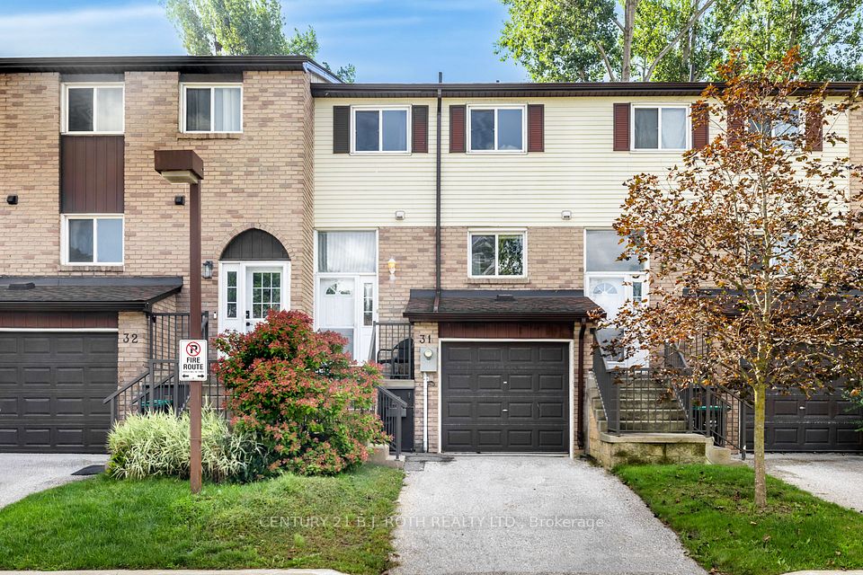 52 Adelaide Street 31, Barrie, ON L4N 3T5 at 52 Adelaide Street 31, Barrie, ON L4N 3T5, Barrie, ON, L4N 3T5