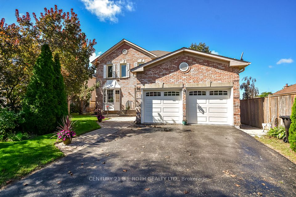 Detached at 24 Grand Forest Drive, Barrie, ON L4N 7E8, Barrie