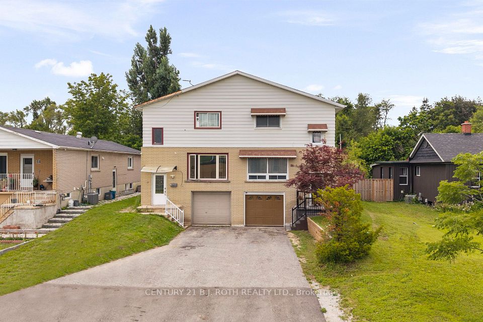 Semi-Detached  at 14 Innisfil Street, Barrie, ON L4N 3C9, Barrie