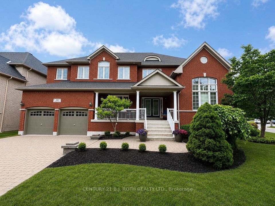 38 Camelot Square, Barrie, ON L4M 0C3 at 38 Camelot Square, Barrie, ON L4M 0C3, Barrie, ON, L4M 0C3