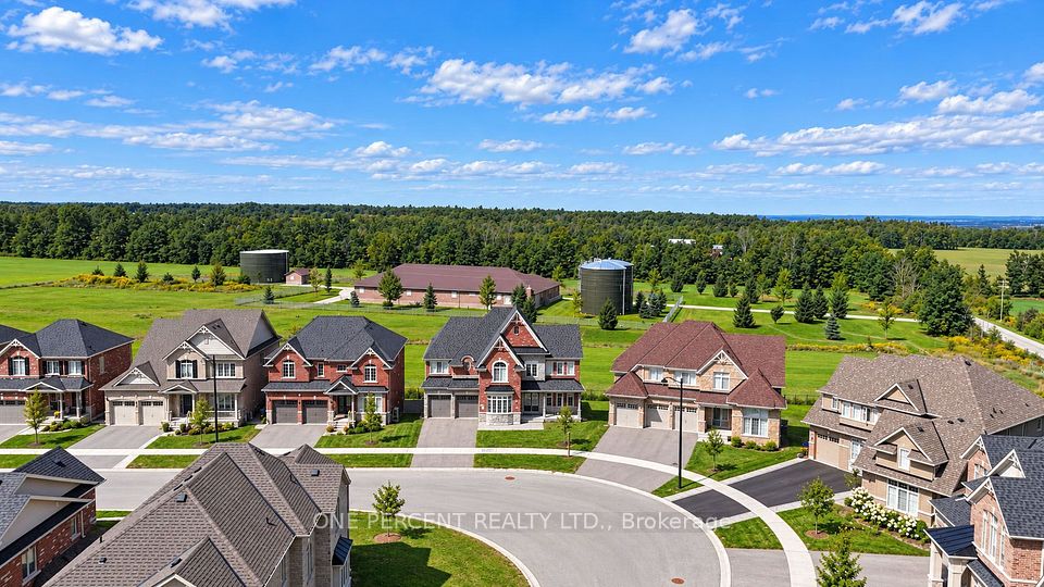 29 SANFORD Circle, Springwater, ON L9X 2A8 at 29 SANFORD Circle, Springwater, ON L9X 2A8, Springwater, ON, L9X 2A8