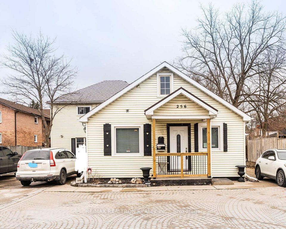 256 Dunlop Street W, Barrie, ON P0A 1C0 at 256 Dunlop Street W, Barrie, ON P0A 1C0, Barrie, ON, P0A 1C0