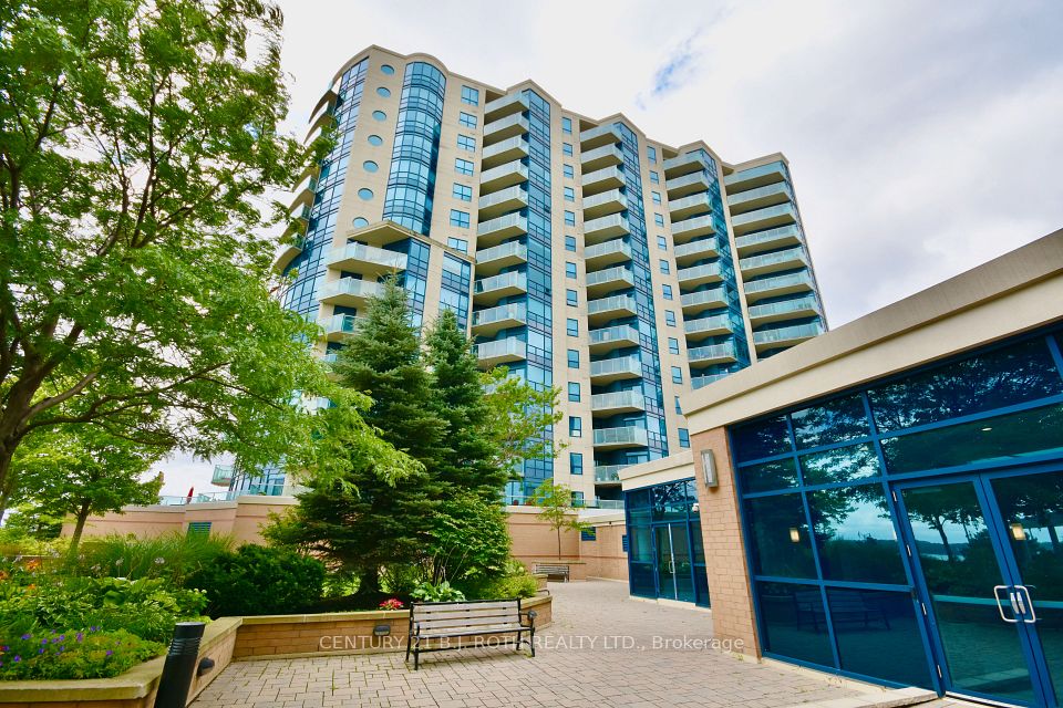 Condo Apartment at 37 Ellen Street PH11, Barrie, ON L4N 6G2, Barrie