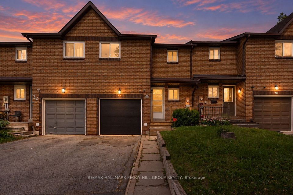 Att/Row/Townhouse at 30 Golfdale Road, Barrie, ON L4N 6R5, Barrie