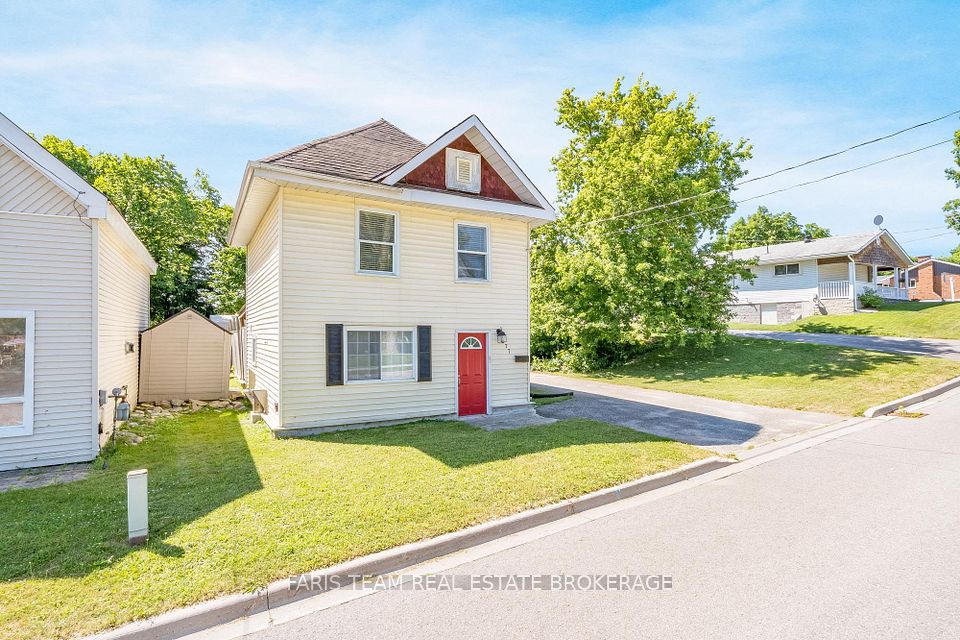 277 Gloucester Street, Midland, ON L4R 1H6 at 277 Gloucester Street, Midland, ON L4R 1H6, Midland, ON, L4R 1H6