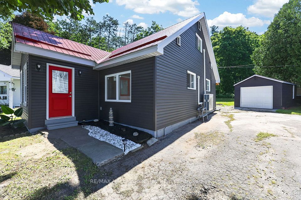 7 Victory Crescent, Penetanguishene, ON L9M 1B6 at 7 Victory Crescent, Penetanguishene, ON L9M 1B6, Penetanguishene, ON, L9M 1B6