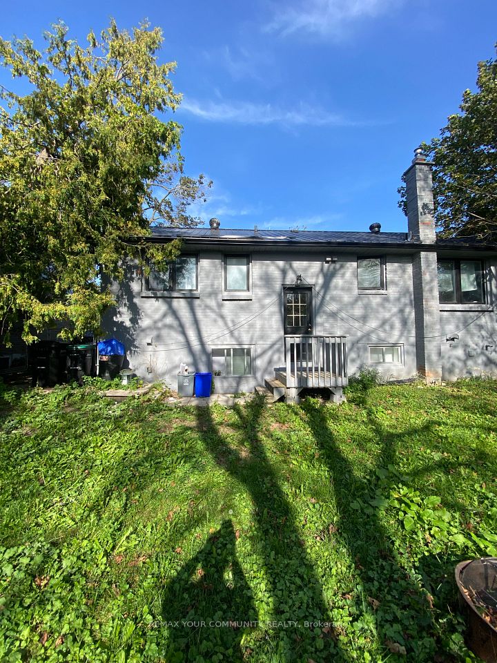 Detached at 188 St Vincent Street basement, Barrie, ON L4M 3Z4, Barrie