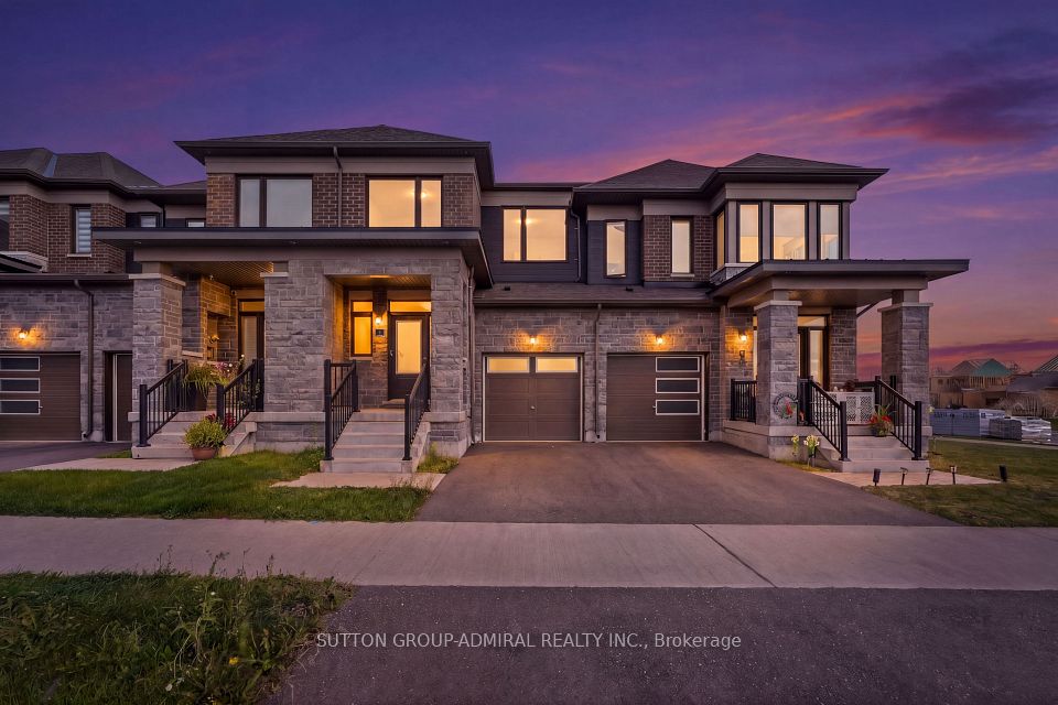 Att/Row/Townhouse at 4 Rochester Drive, Barrie, ON L9J 0W1, Barrie
