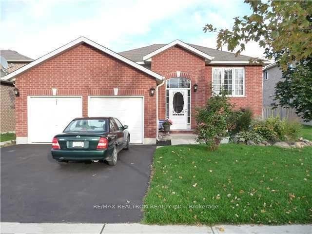 Detached at 263 Johnson Street, Barrie, ON L4M 6S2, Barrie