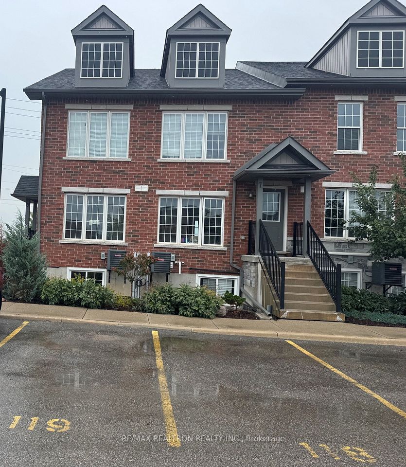 252 Penetanguishene Road 8, Barrie, ON L4M 7C2 at 252 Penetanguishene Road 8, Barrie, ON L4M 7C2, Barrie, ON, L4M 7C2