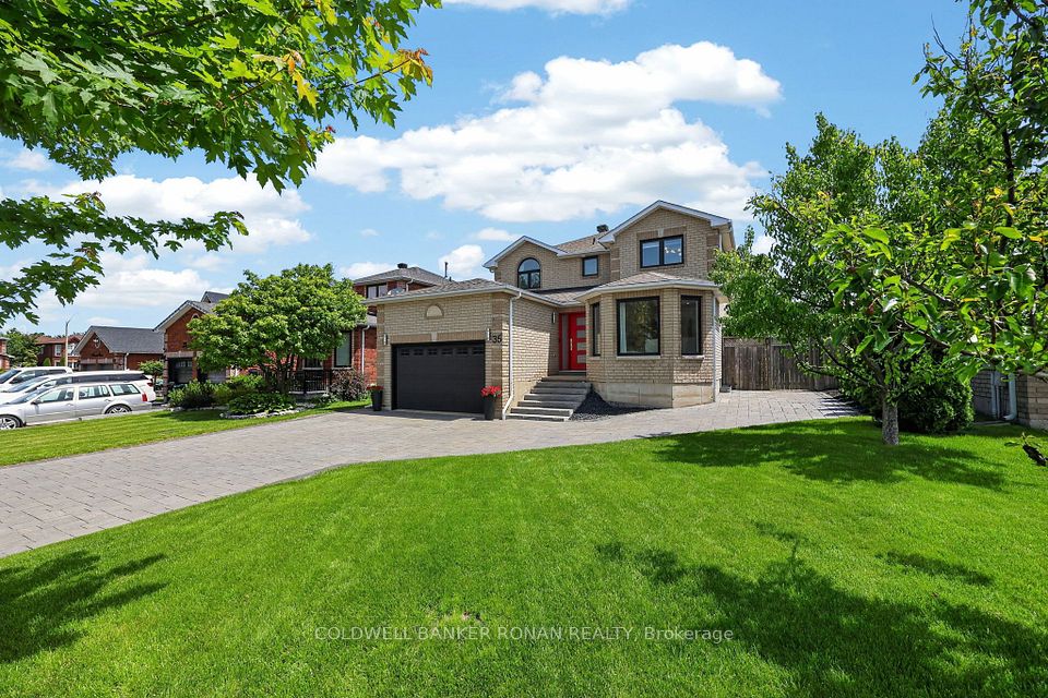 Detached at 35 Farmstead Crescent, Barrie, ON L4N 8S2, Barrie