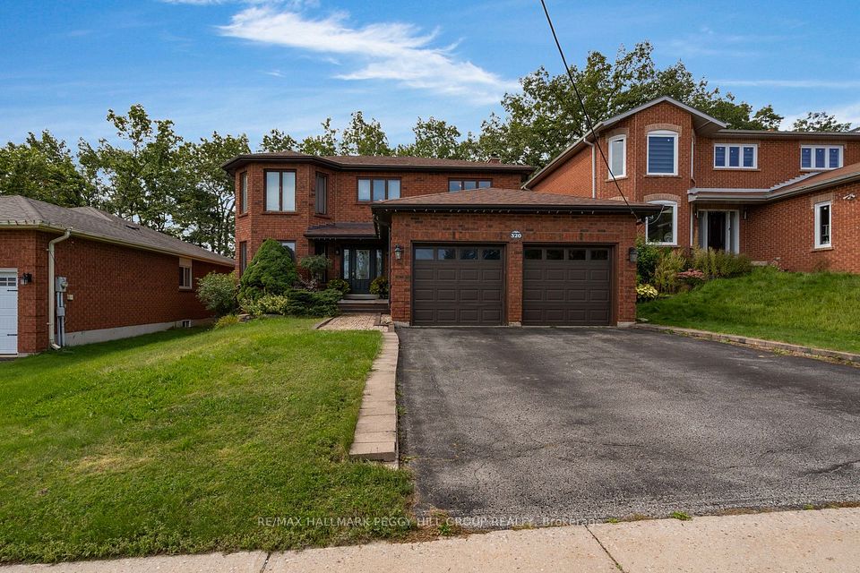 Detached at 320 Leacock Drive, Barrie, ON L4N 6J8, Barrie