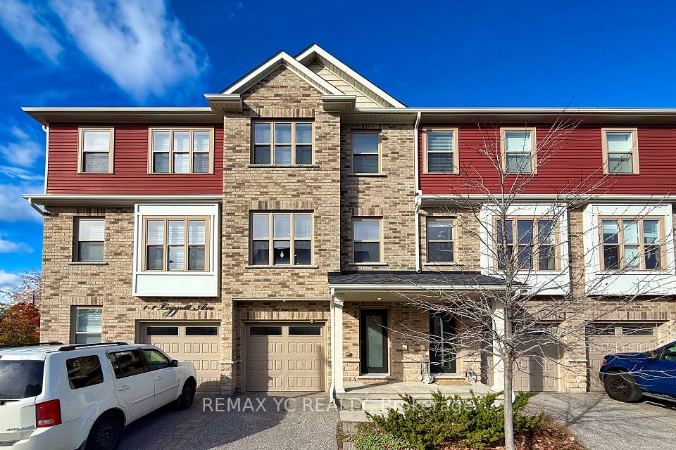 Att/Row/Townhouse at 1 Leggott Avenue 2, Barrie, ON L4N 6B1, Barrie