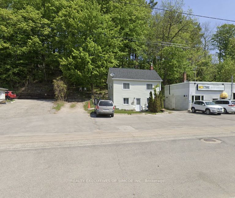 Detached at 200 Blake Street, Barrie, ON L4M 1K3, Barrie