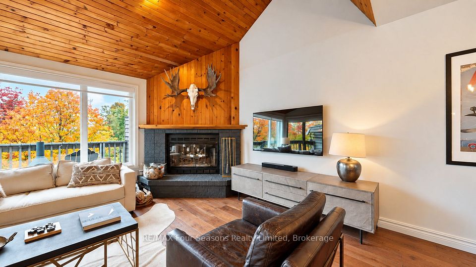 1945 Nottawasaga 10 Concession S, Clearview, ON L0M 1H0 7