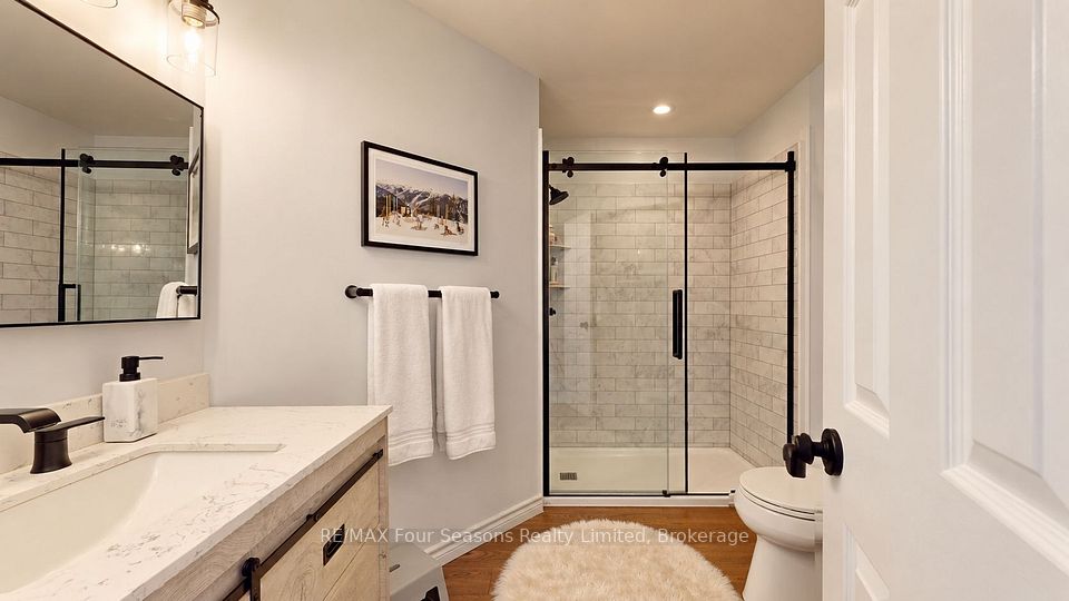 1945 Nottawasaga 10 Concession S, Clearview, ON L0M 1H0 18