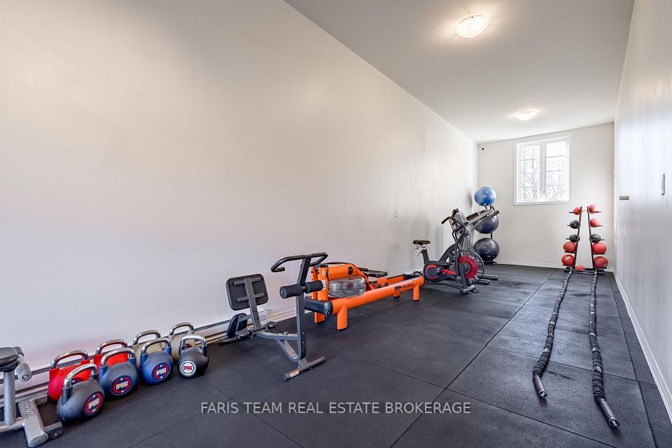 207 Sutherland Street S, Clearview, ON L0M 1S0 13