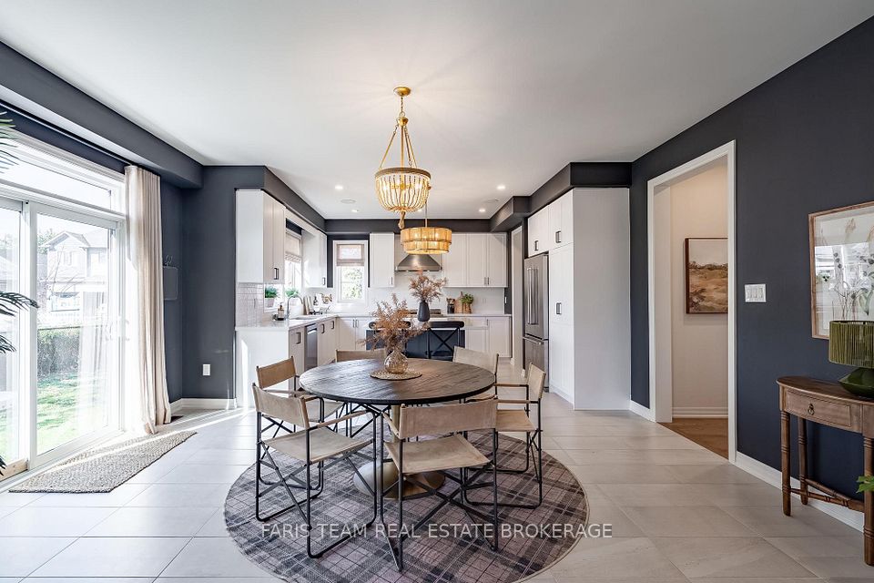207 Sutherland Street S, Clearview, ON L0M 1S0 8