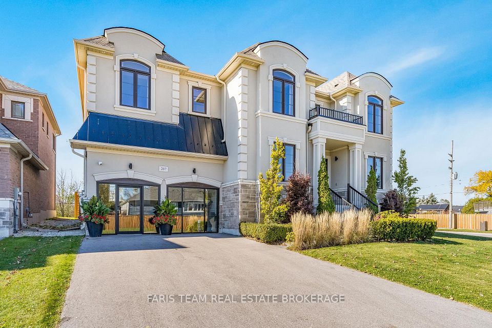 207 Sutherland Street S, Clearview, ON L0M 1S0 2