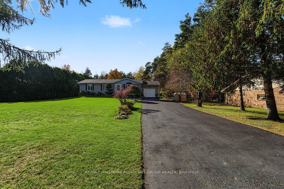 3346 McCarthy Drive, Clearview, ON L0M 1N0 2