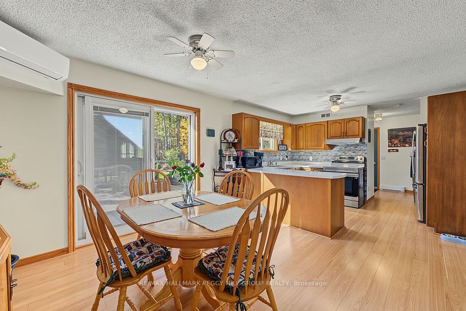 3346 McCarthy Drive, Clearview, ON L0M 1N0 3