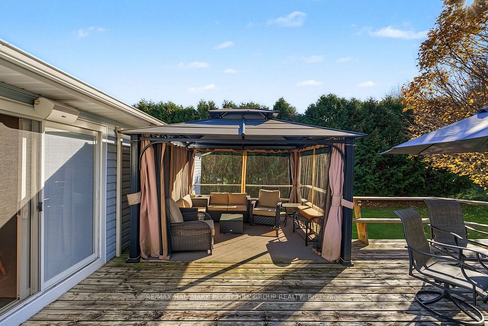 3346 McCarthy Drive, Clearview, ON L0M 1N0 16
