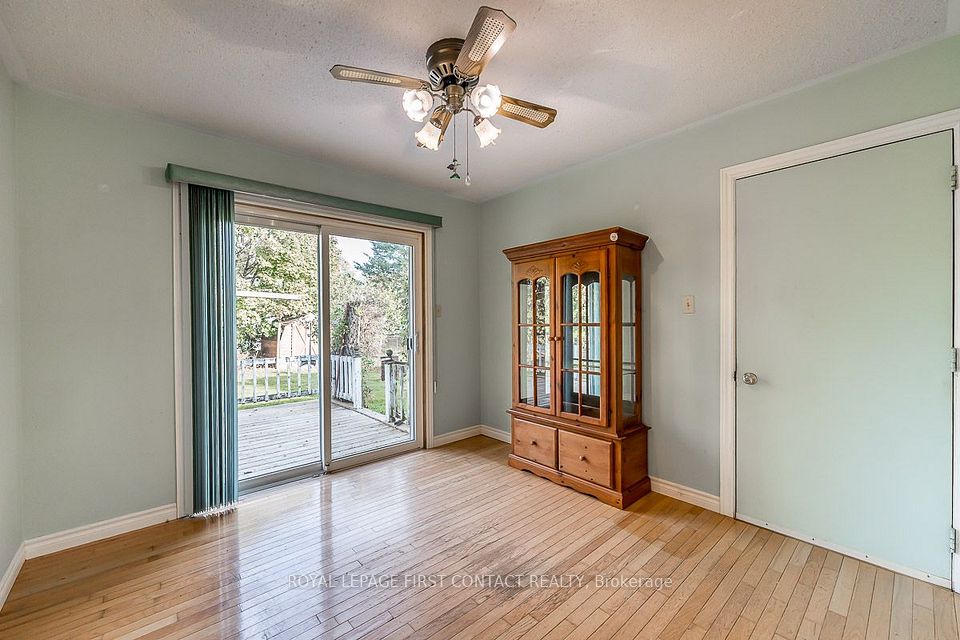 224 Christopher Street, Clearview, ON L0M 1S0 14