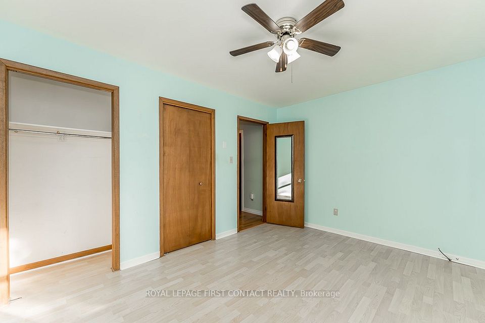 224 Christopher Street, Clearview, ON L0M 1S0 21