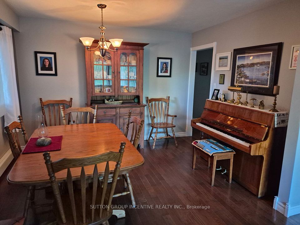 28 MELVILLE Street, Clearview, ON L0M 1P0 9