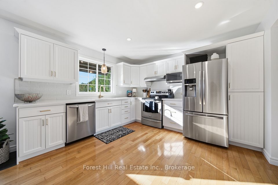 31 MCKEAN Boulevard, Clearview, ON L0M 1P0 12