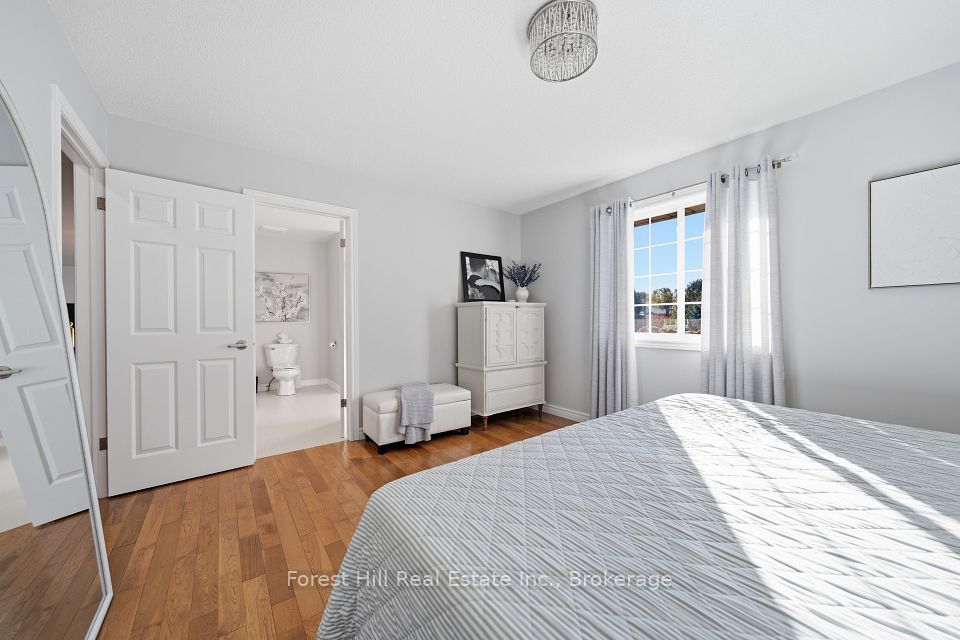 31 MCKEAN Boulevard, Clearview, ON L0M 1P0 22