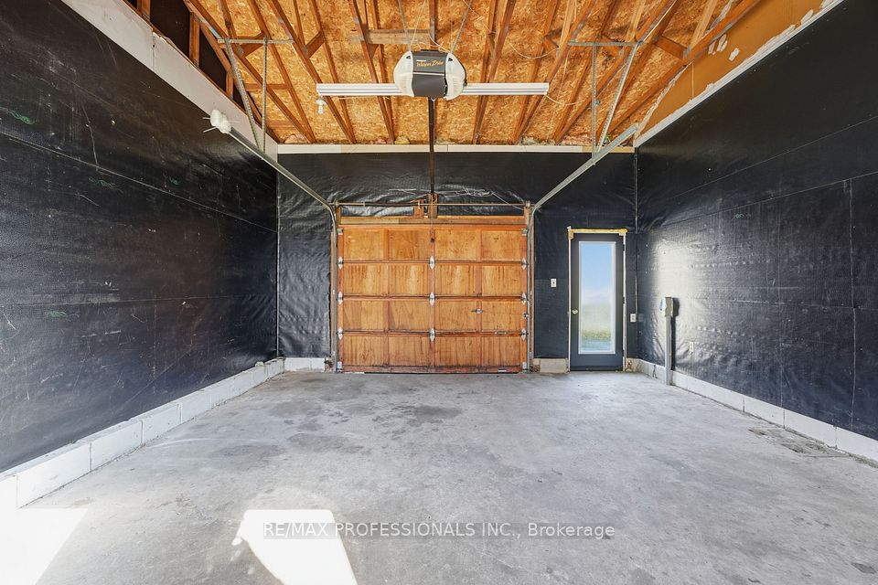 120 Switzer Street, Clearview, ON L0M 1N0 22