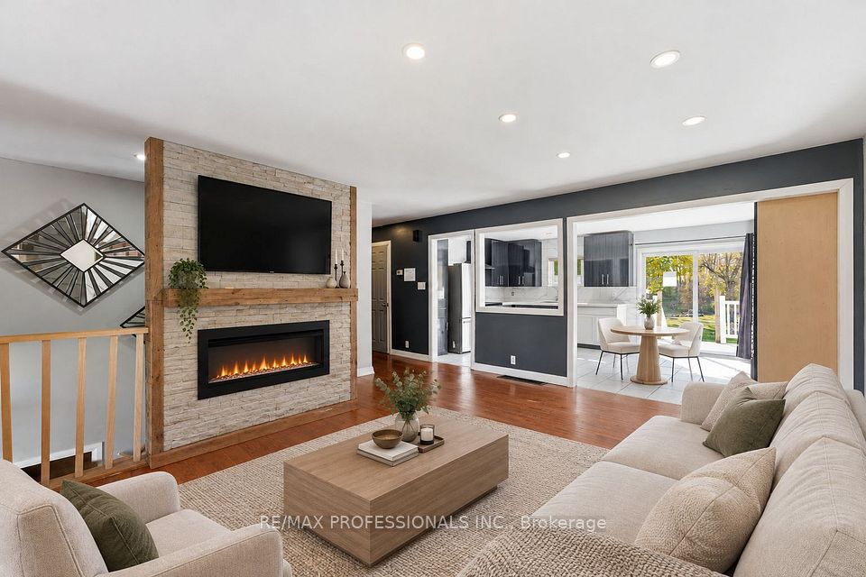 120 Switzer Street, Clearview, ON L0M 1N0 10