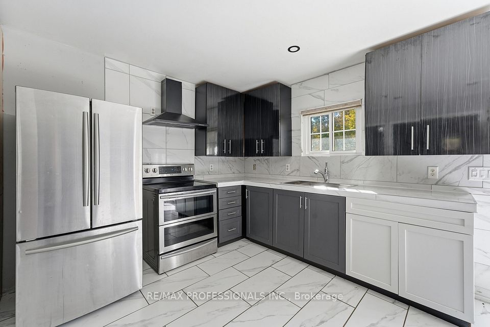 120 Switzer Street, Clearview, ON L0M 1N0 8